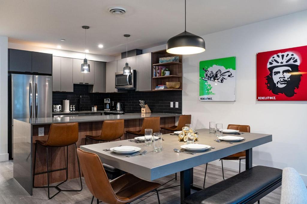 Revel In The Stoke By Revelstoke Vacations 아파트 외부 사진